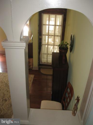 3015 Keswick Road Baltimore, MD 21211 - Photo 12 of 26 Entrance / Foyer