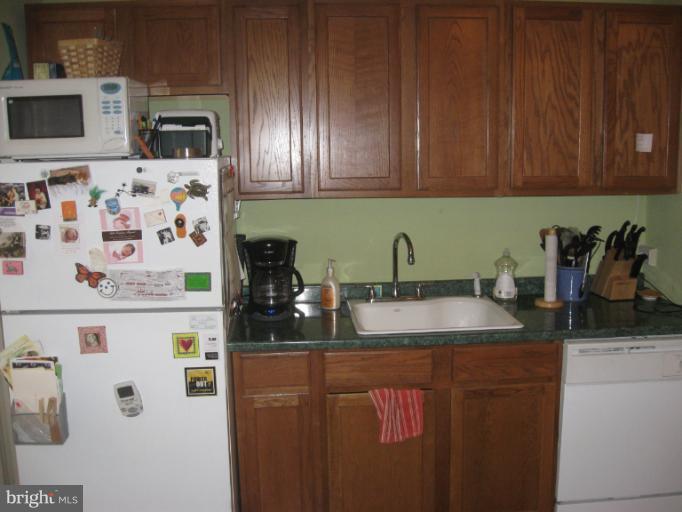 3015 Keswick Road Baltimore, MD 21211 - Photo 25 of 26 Kitchen