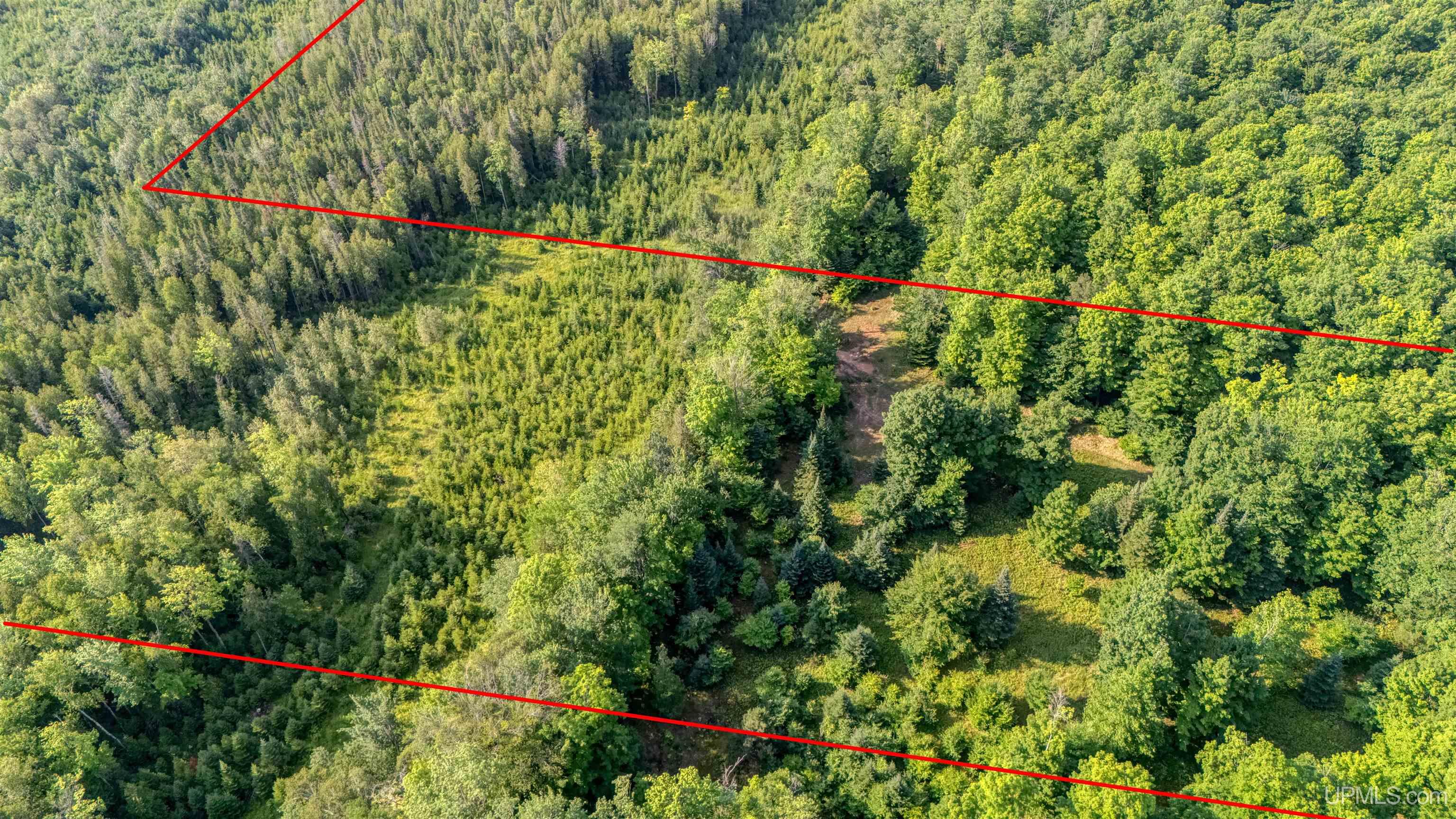 2504 Little Harbor Road Manistique, MI 49854 - Photo 8 of 18 Gallery Image 8