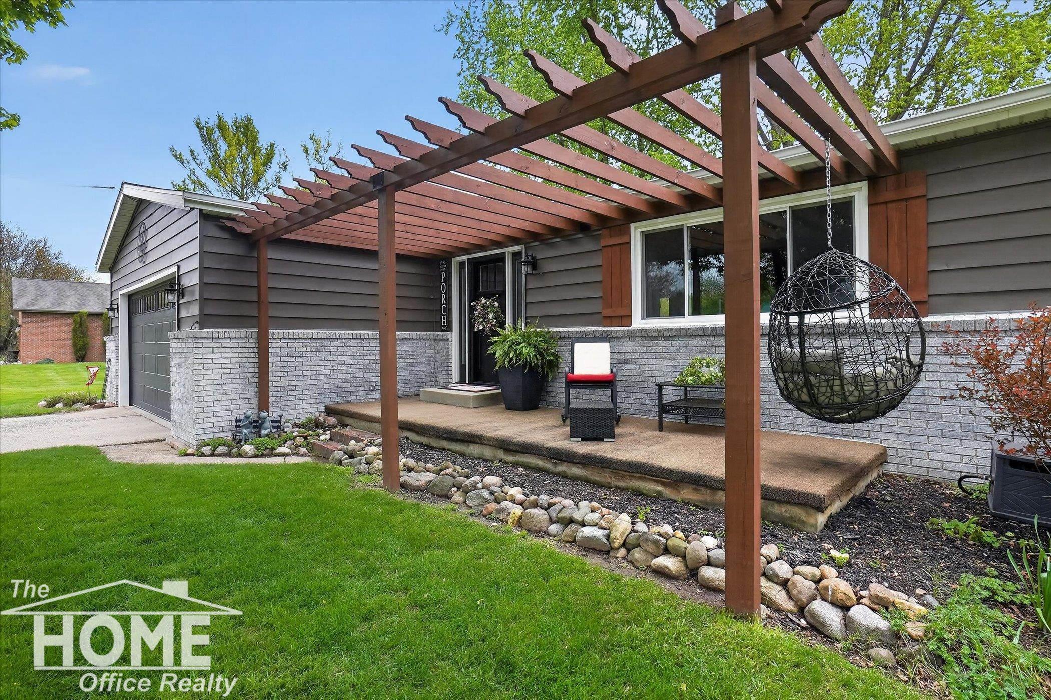 1820 Ketegawn Road Owosso, MI 48867 - Photo 2 of 32