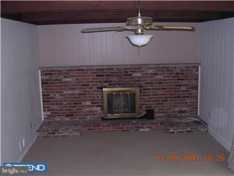 745 York Road Mount Laurel, NJ 08054 - Photo 8 of 12 Family Room