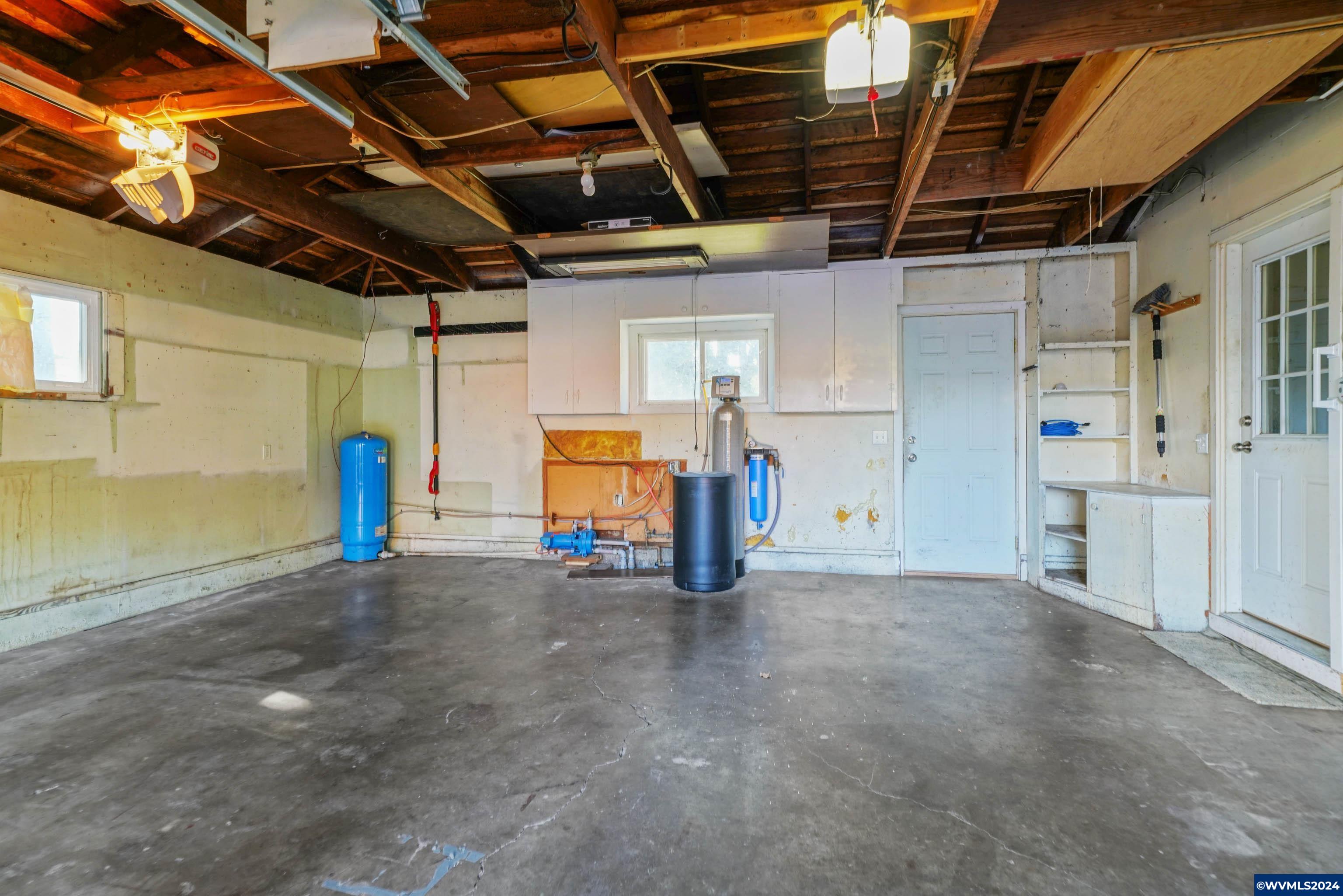 2455 Fisher Road Northeast Salem, OR 97305 - Photo 38 of 38 Gallery Image 38