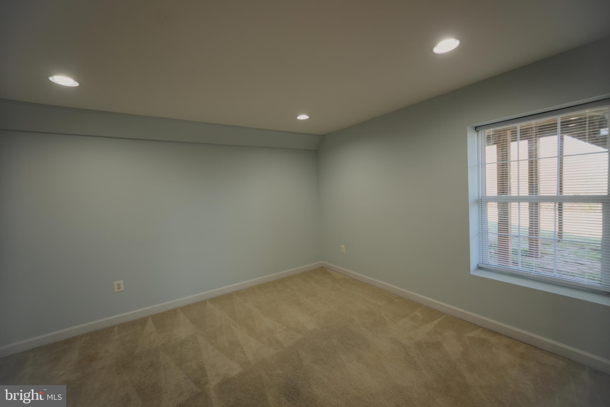 2443 Post Oak Drive Culpeper, VA 22701 - Photo 23 of 48 an empty room with a window