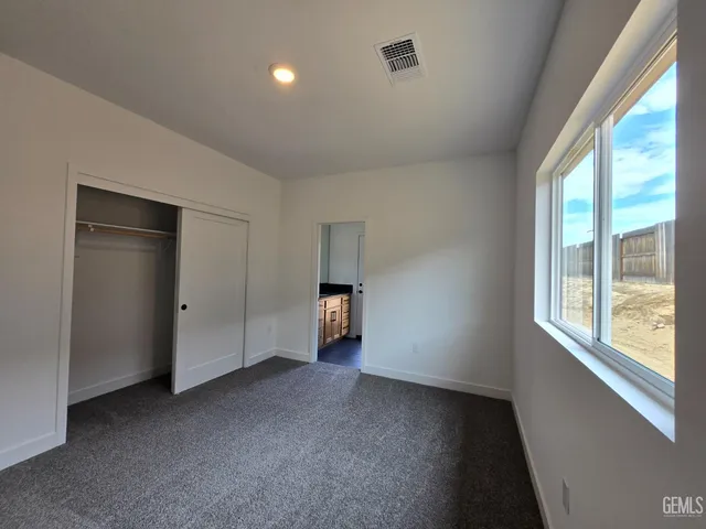 $669,900 | Undisclosed Address, Bakersfield, CA 93306