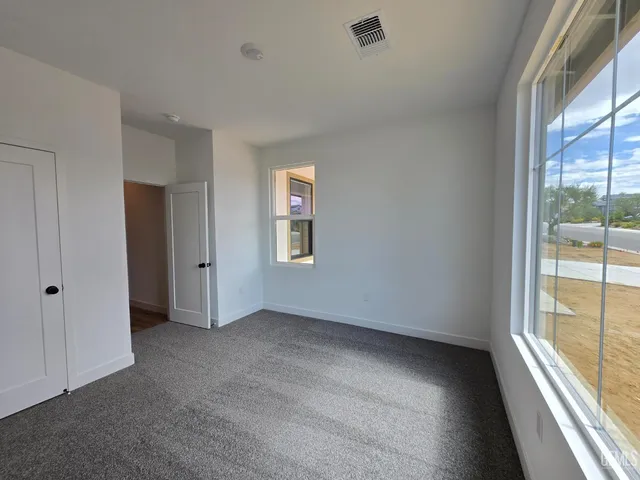 $669,900 | Undisclosed Address, Bakersfield, CA 93306