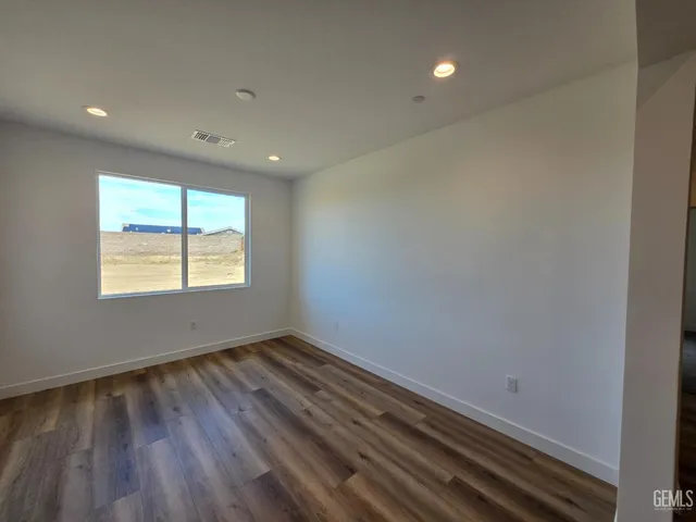 $669,900 | Undisclosed Address, Bakersfield, CA 93306