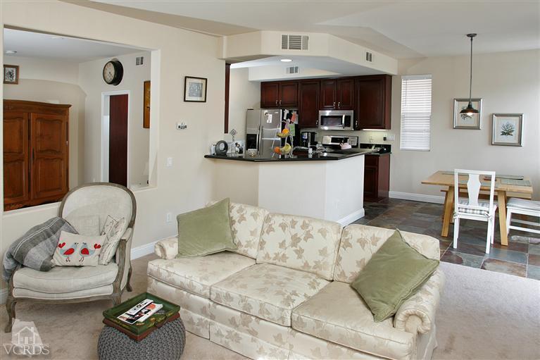 6124 Maple Court Simi Valley, CA 93063 - Photo 11 of 28 Additional Photo