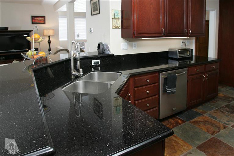 6124 Maple Court Simi Valley, CA 93063 - Photo 15 of 28 Additional Photo