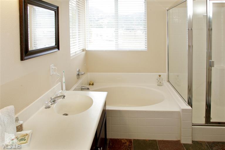 6124 Maple Court Simi Valley, CA 93063 - Photo 21 of 28 Additional Photo