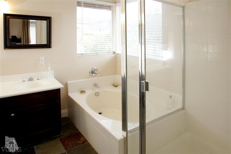 6124 Maple Court Simi Valley, CA 93063 - Photo 23 of 28 Additional Photo