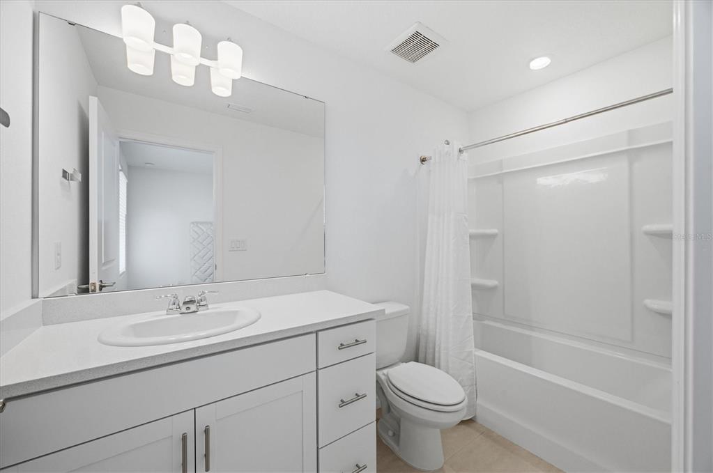 8757 Daybreak Street Sarasota, FL 34241 - Photo 20 of 41