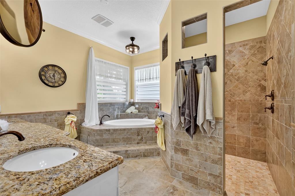 404 Long And Winding Road Howey-in-the-Hills, FL 34737 - Photo 32 of 68