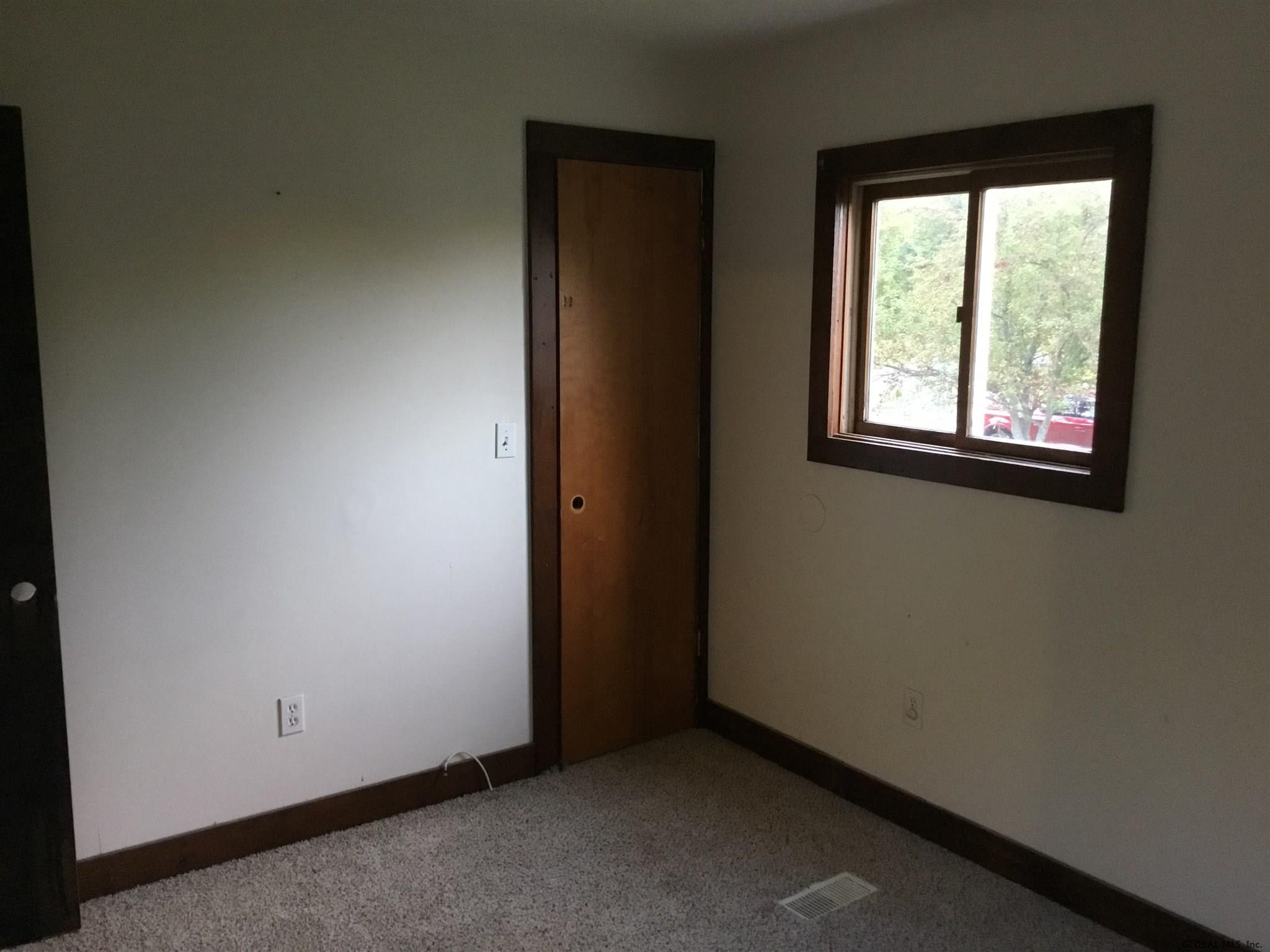 155 Cronin Road Queensbury, NY 12804 - Photo 13 of 17 Photo 13