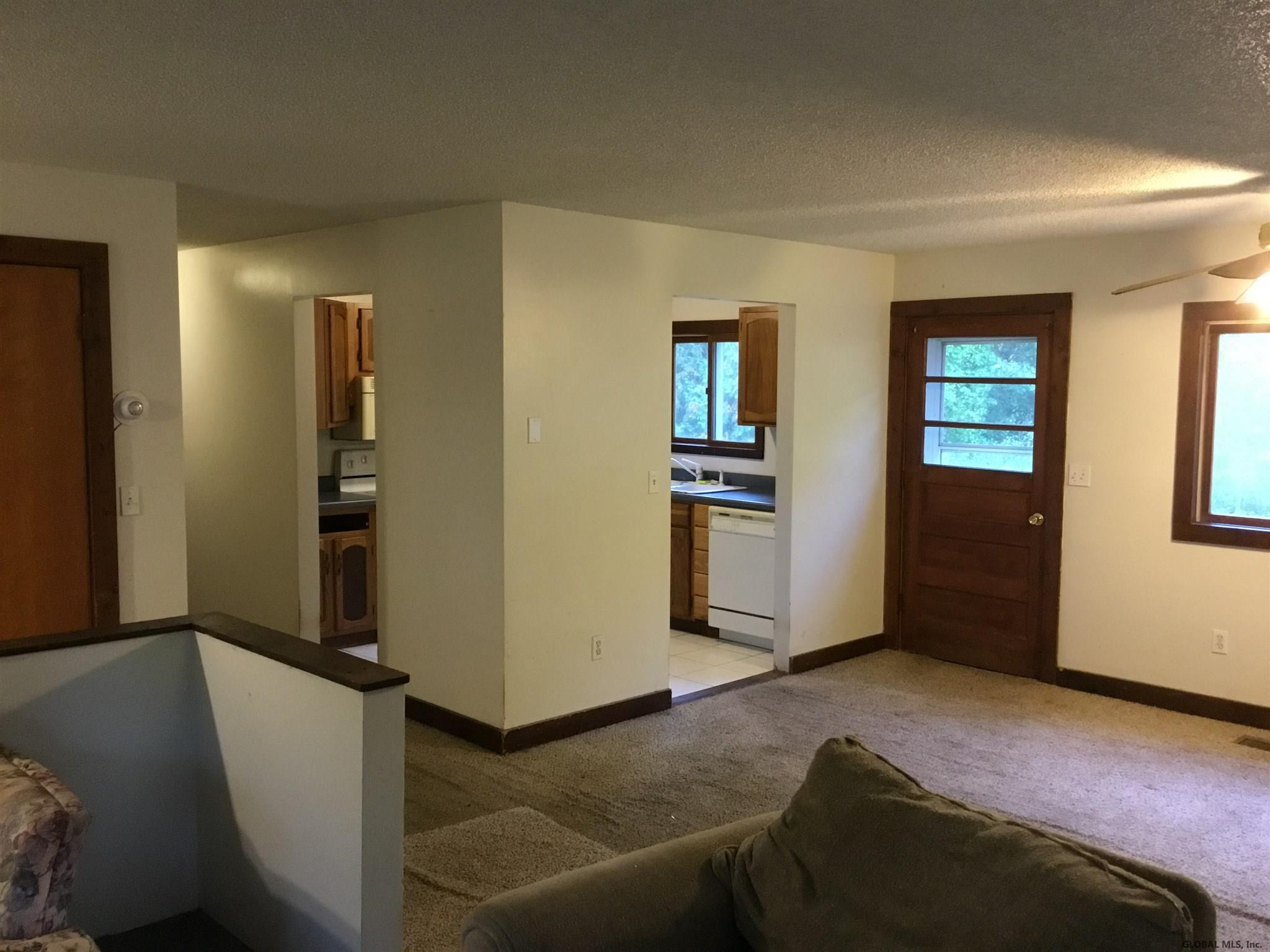 155 Cronin Road Queensbury, NY 12804 - Photo 5 of 17 Photo 5