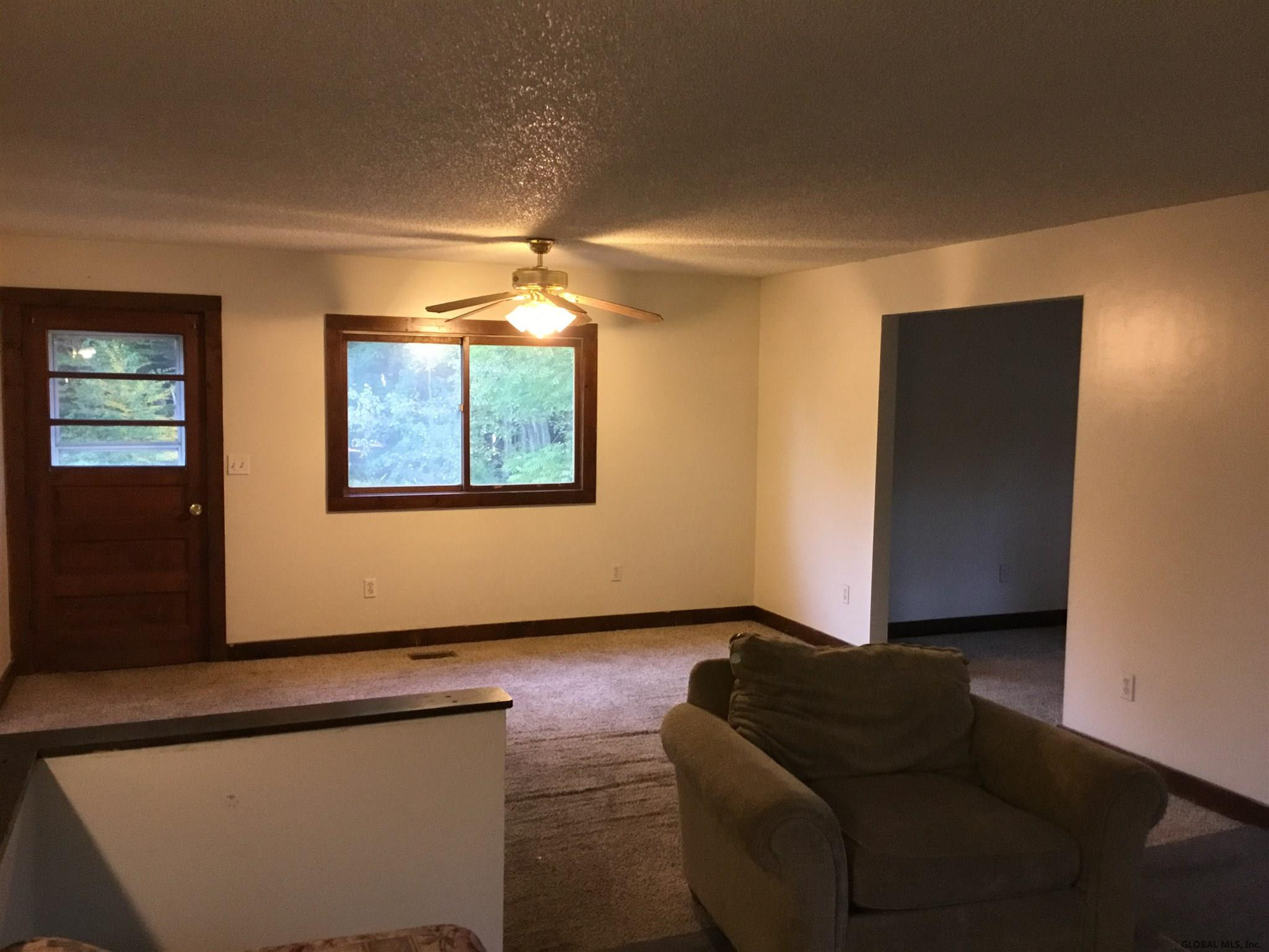 155 Cronin Road Queensbury, NY 12804 - Photo 8 of 17 Photo 8