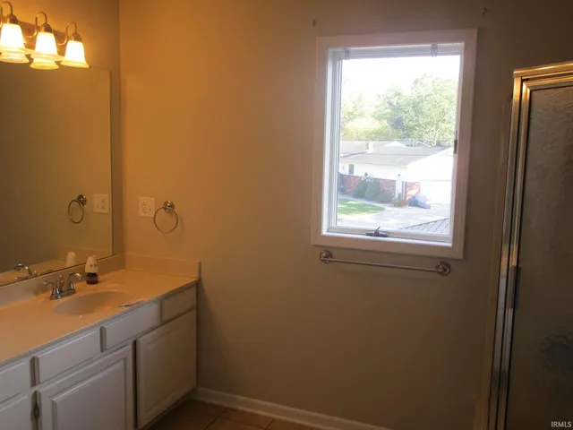 $169,900 | 812 Apple Hill Way, Angola, IN 46703