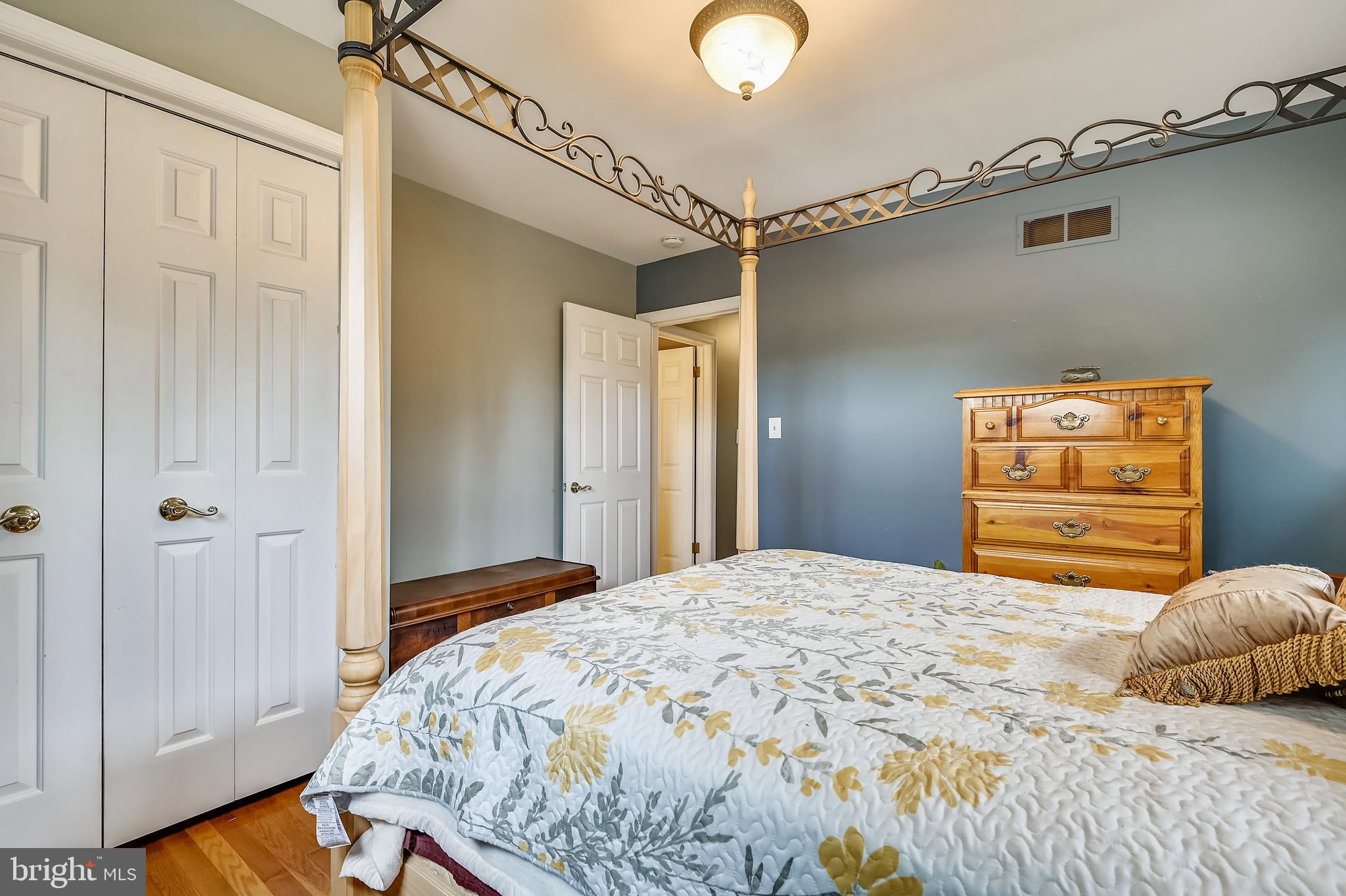1009 Collwood Road Baltimore, MD 21228 - Photo 18 of 28 Bedroom-2nd