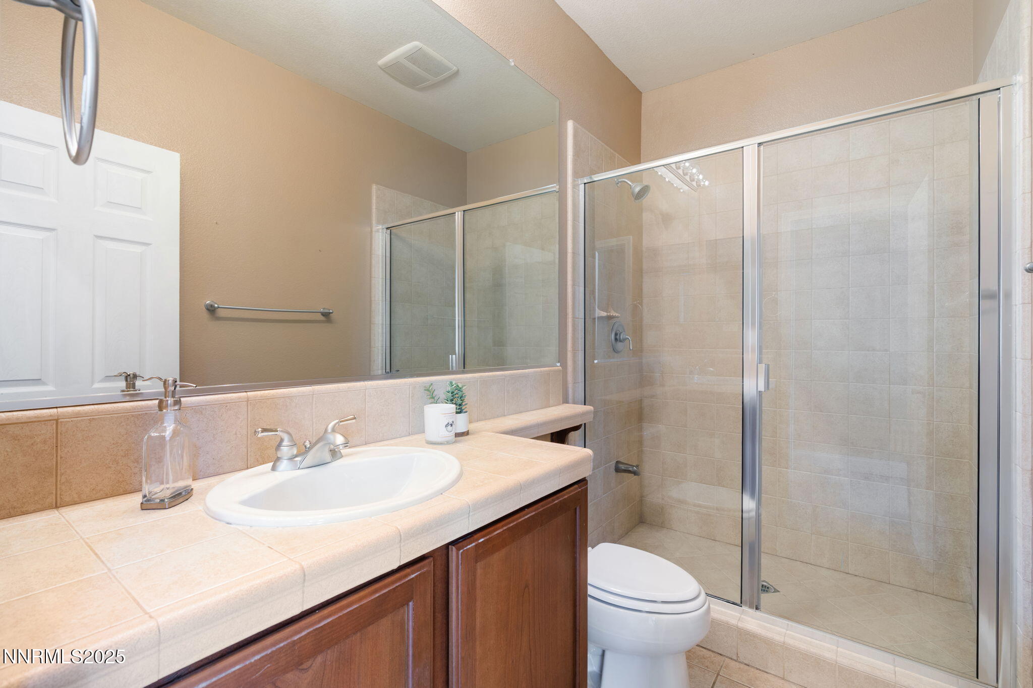 7030 Sterling Point Court Reno, NV 89523 - Photo 12 of 54 15-web-or-mls-DSC07626