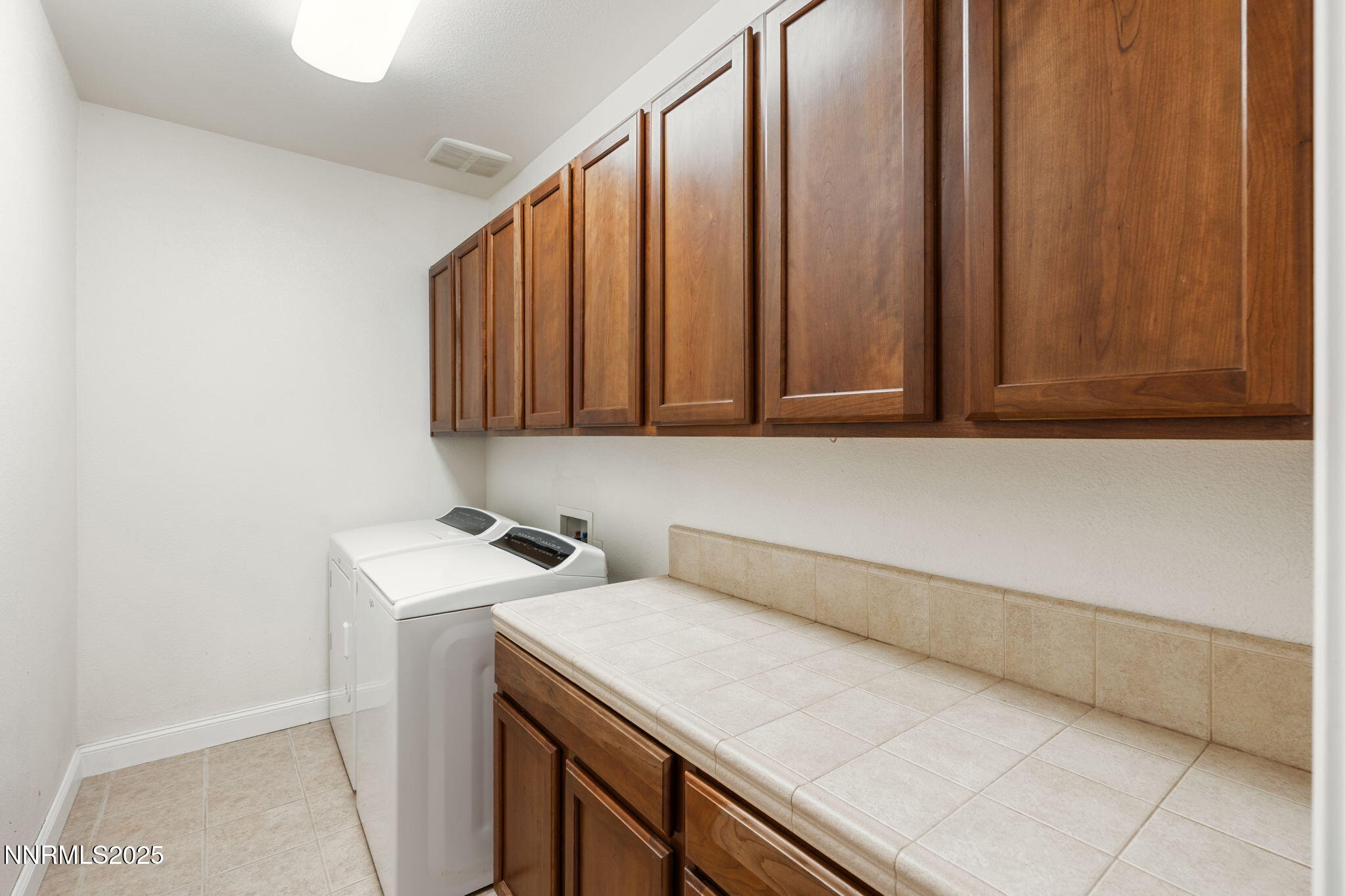 7030 Sterling Point Court Reno, NV 89523 - Photo 44 of 54 49-web-or-mls-DSC07631