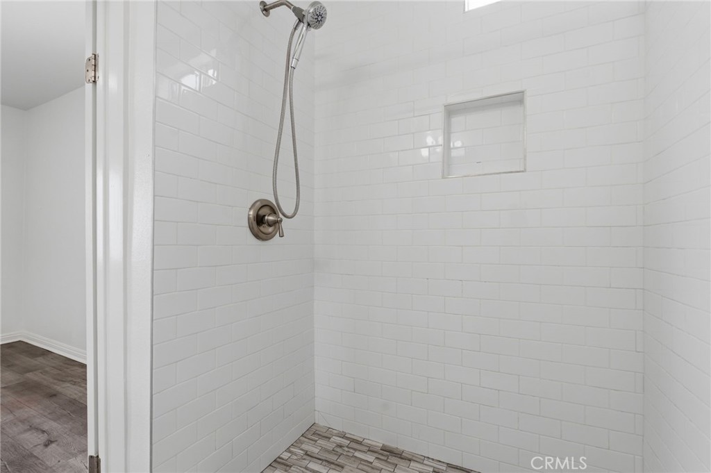 1311 West R Street Wilmington, CA 90744 - Photo 33 of 67