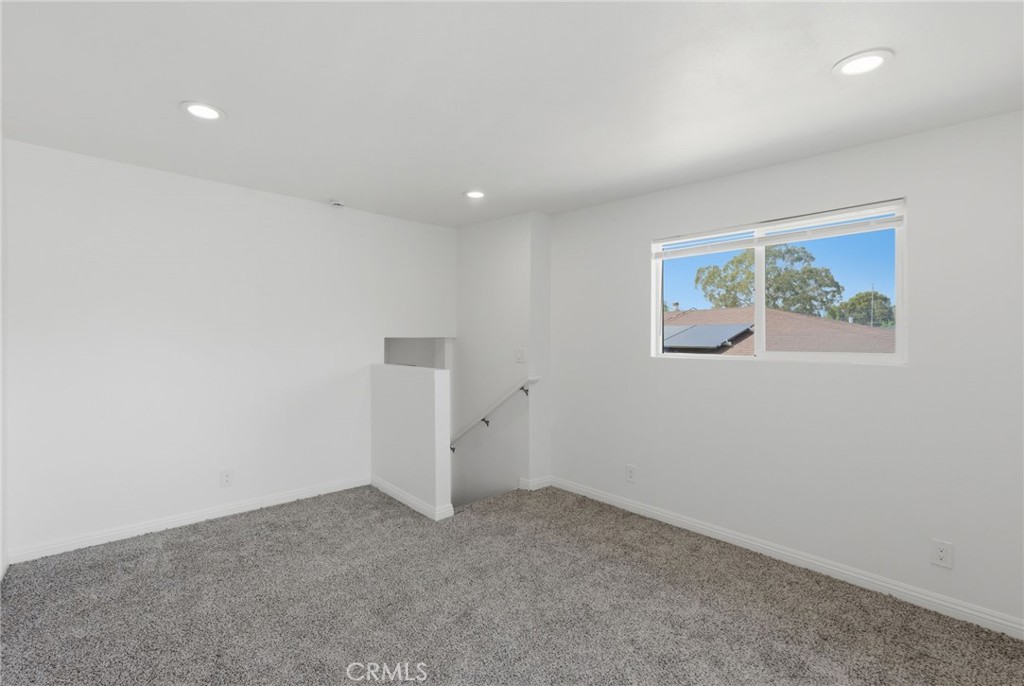 1311 West R Street Wilmington, CA 90744 - Photo 45 of 65 an empty room with a window