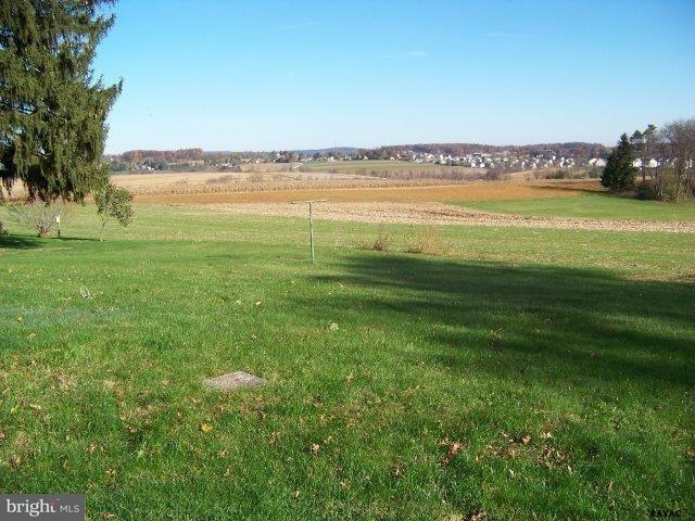 745 Windsor Road Red Lion, PA 17356 - Photo 3 of 14 Gallery Image 3