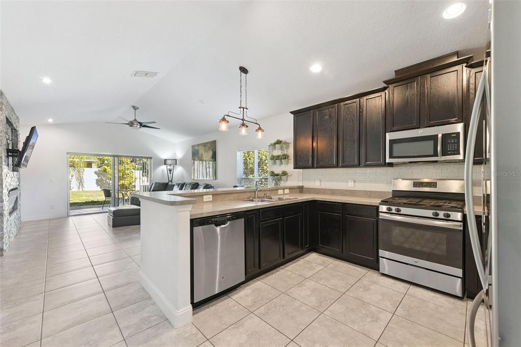 2300 Polo Hill Road Minneola, FL 34715 - Photo 6 of 67