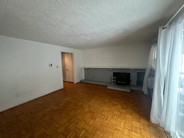 $2,500 | 87 Phelps Street, Unit 87, Marlborough, MA 01752