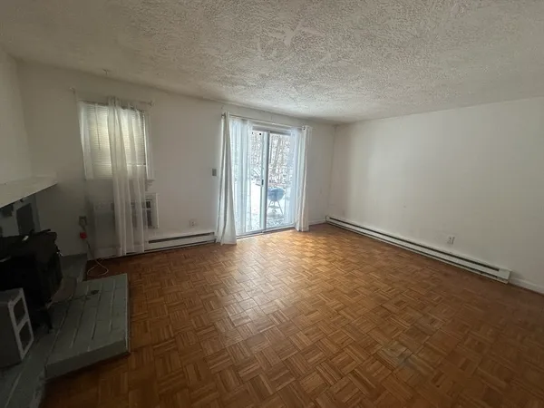 $2,500 | 87 Phelps Street, Unit 87, Marlborough, MA 01752