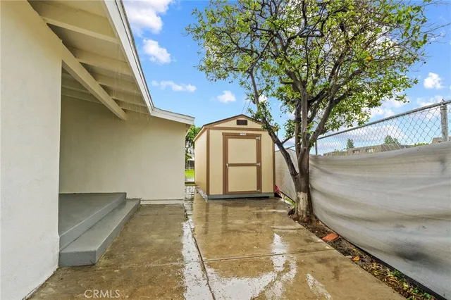 a view of outdoor space