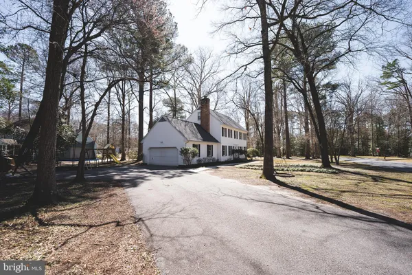 $427,400 | 1817 West Clear Lake Drive, Salisbury, MD 21804