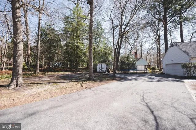 $427,400 | 1817 West Clear Lake Drive, Salisbury, MD 21804