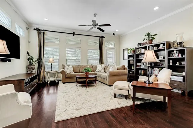 $3,400 | 5805 Larkin Street, Houston, TX 77007