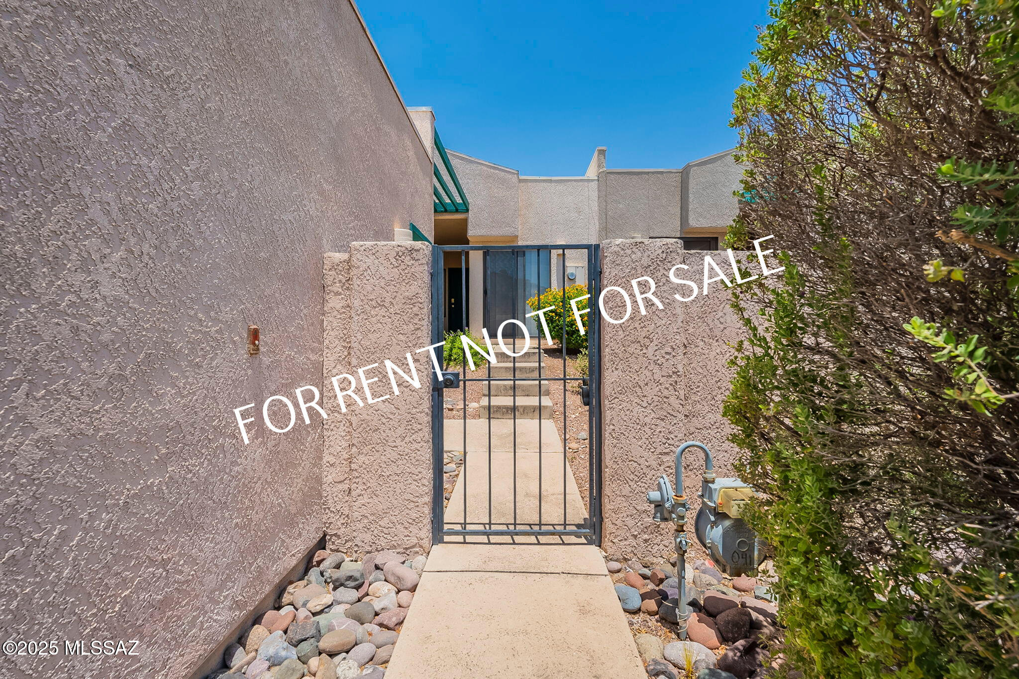 4950 North Valle Road Tucson, AZ 85750 - Photo 3 of 42