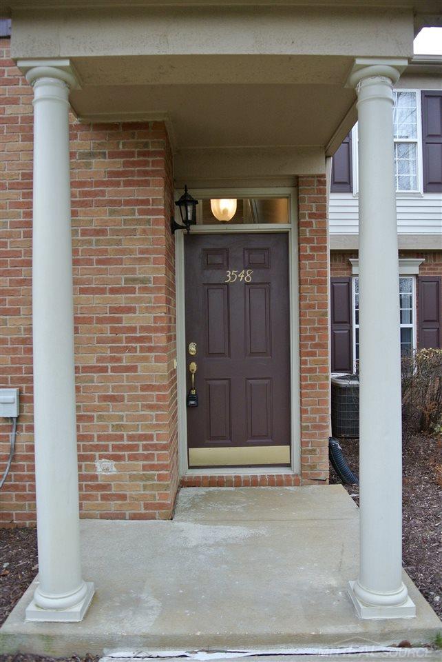 3548 Tremonte Circle Circle Rochester, MI 48306 - Photo 2 of 61