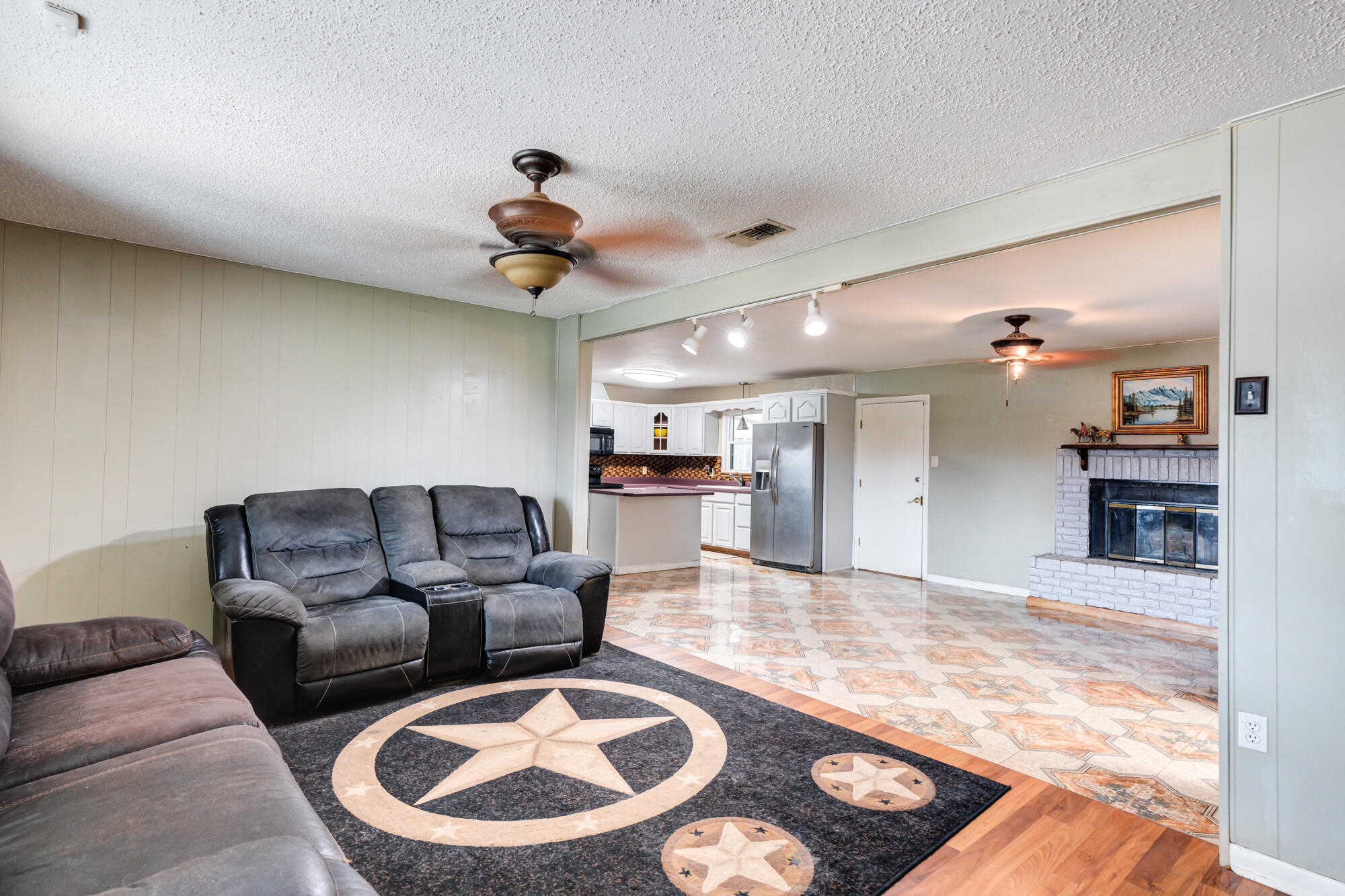 4818 46th Street Lubbock, TX 79414 - Photo 11 of 32 DSC03436_37_38_39_40