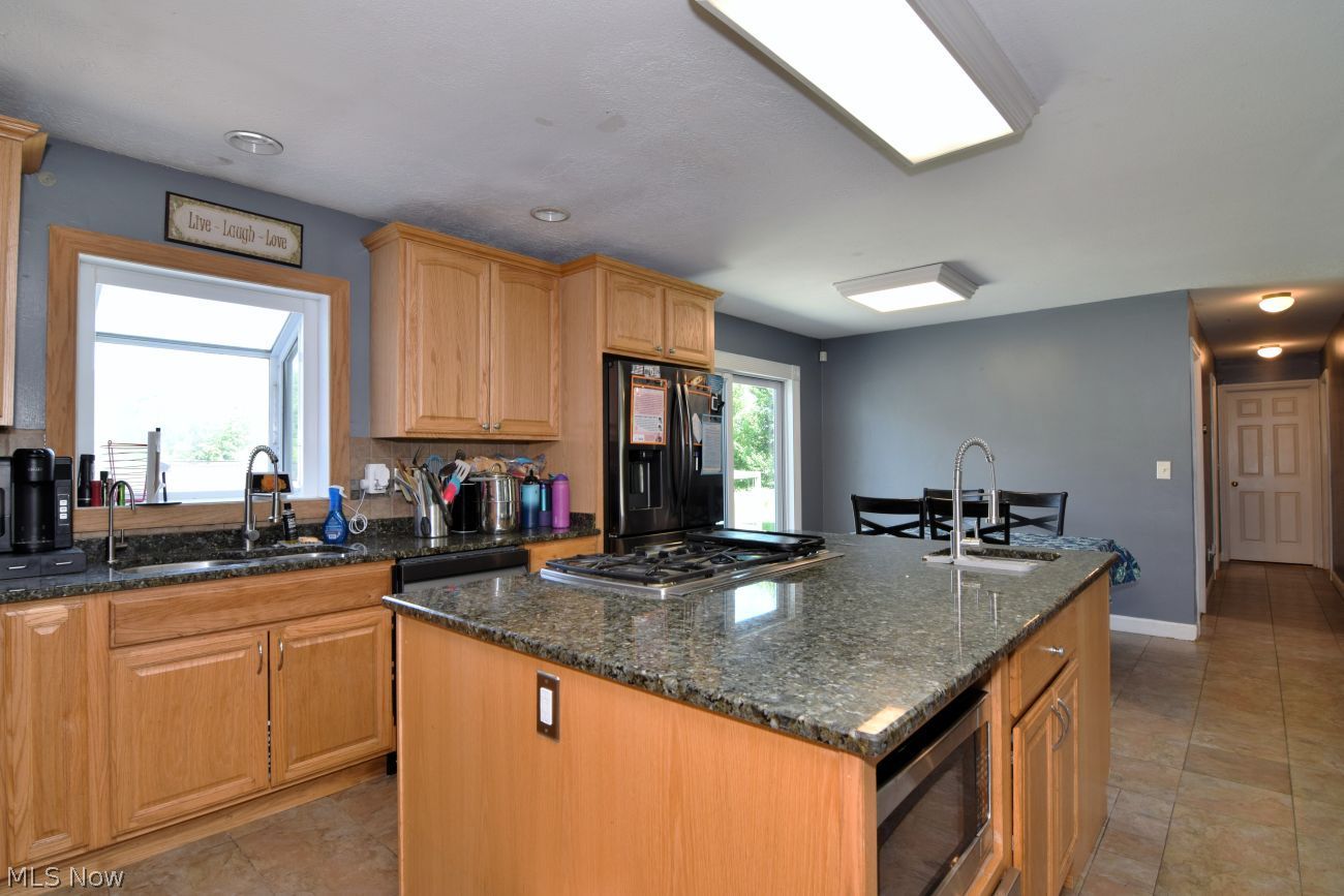 11835 Mantua Center Road Mantua, OH 44255 - Photo 12 of 38