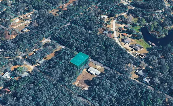 an aerial view of house with outdoor space