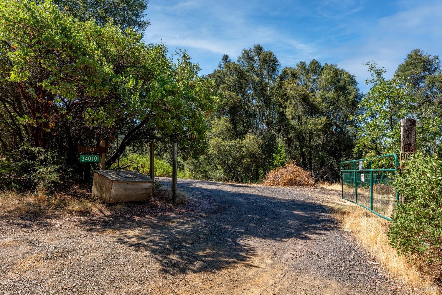 34010 Shimmins Ridge Road Willits, CA 95490 - Photo 30 of 56