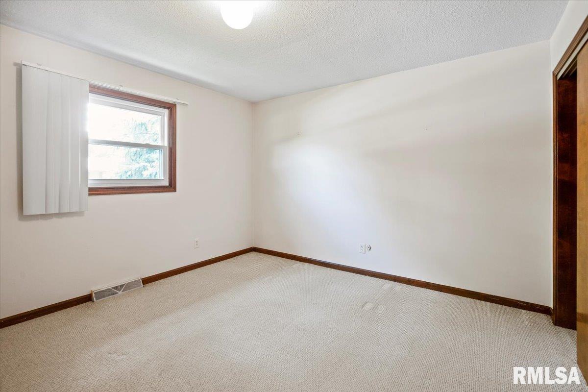 9 Red Oak Lane Springfield, IL 62712 - Photo 22 of 28