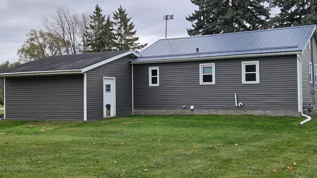 $149,500 | 355 Southwest Ceresco Street, Berlin, WI 54923