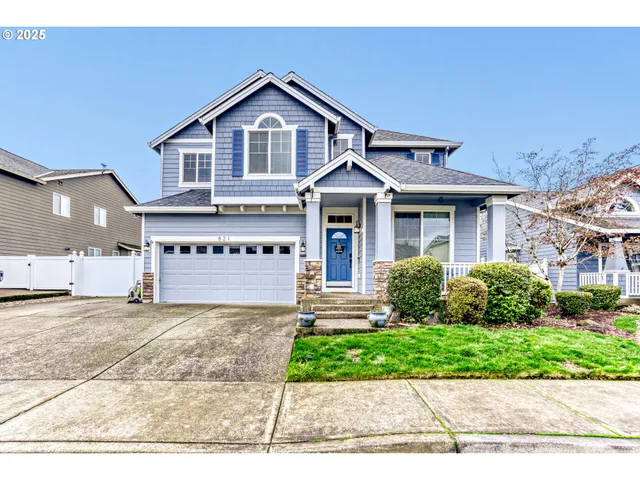 $619,000 | 821 North 27th Avenue, Cornelius, OR 97113