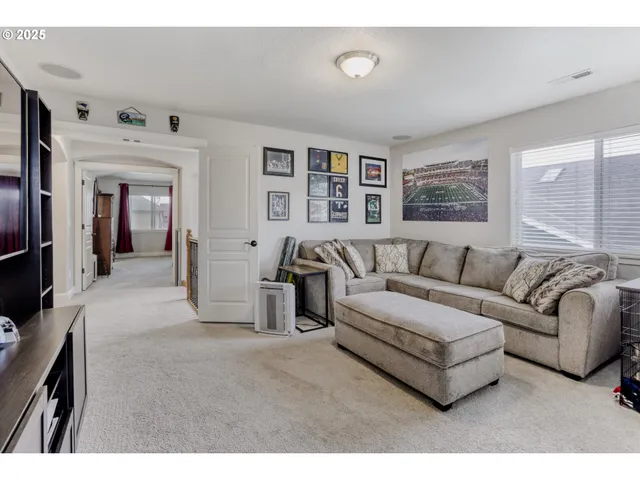 $619,000 | 821 North 27th Avenue, Cornelius, OR 97113