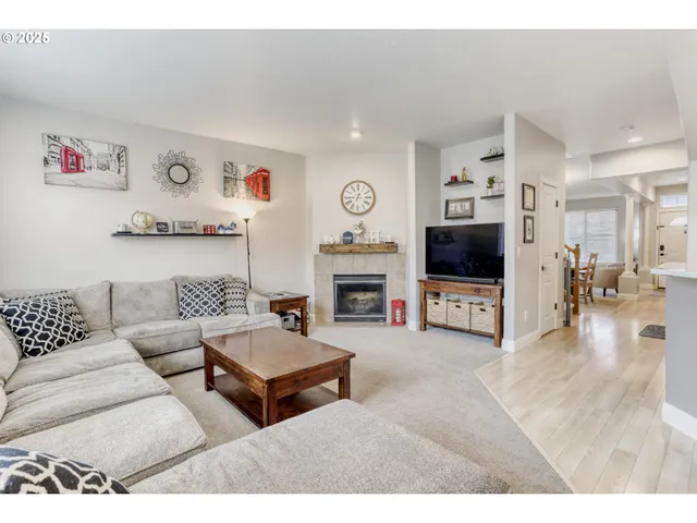 $619,000 | 821 North 27th Avenue, Cornelius, OR 97113