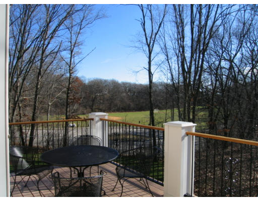 287-37 Langley Road, Unit 37 Newton, MA 02459 - Photo 3 of 6 Gallery Image 3