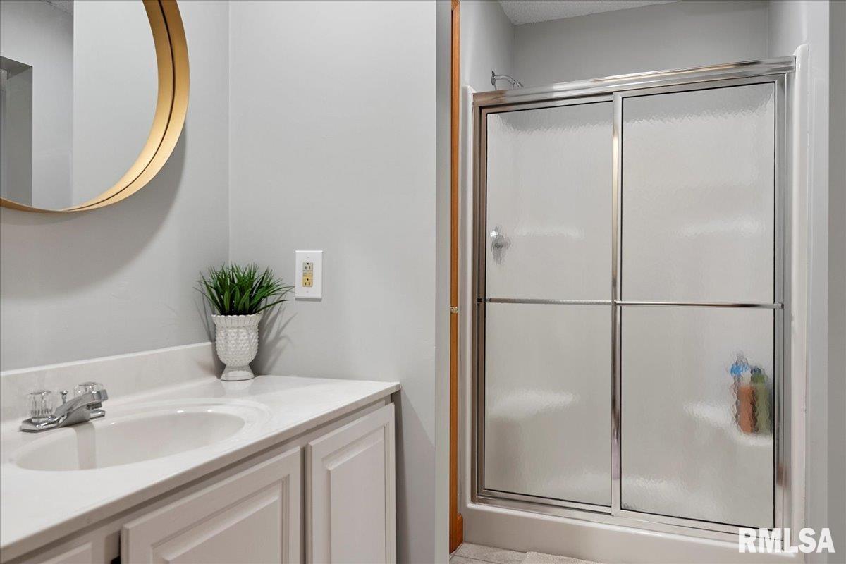 804 Wood Pointe Drive Springfield, IL 62702 - Photo 51 of 58 Gallery Image 51