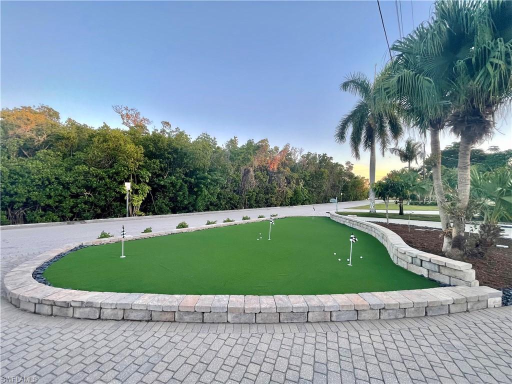 2120 Sandpiper Street Naples, FL 34102 - Photo 46 of 48
