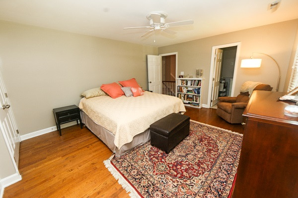 5227 Knollwood Road Raleigh, NC 27609 - Photo 8 of 12 Photo 8