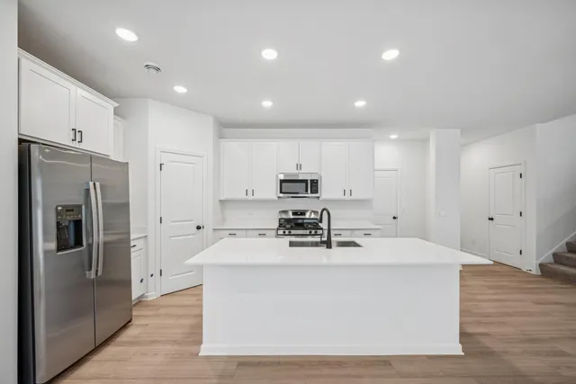 $470,000 | 1155 151st Street West, Rosemount, MN 55068