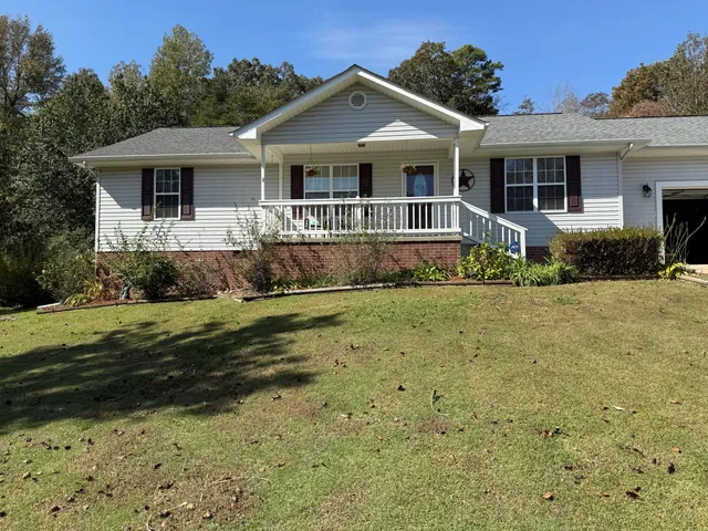 $385,000 | 425 Brandy Hills Drive, South Pittsburg, TN 37380